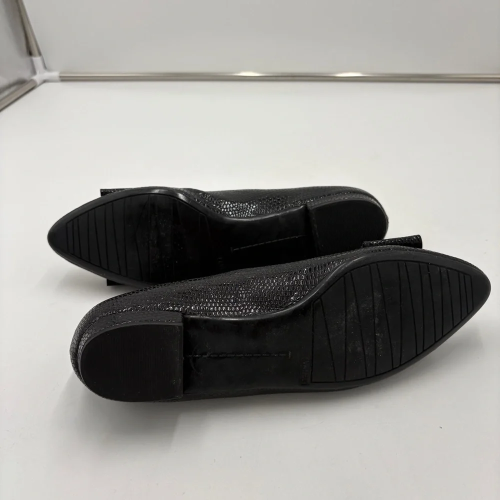 Vaneli Black Snakeskin Leather Flats Loafers Bow Detail Pointed Women’s Size 8N